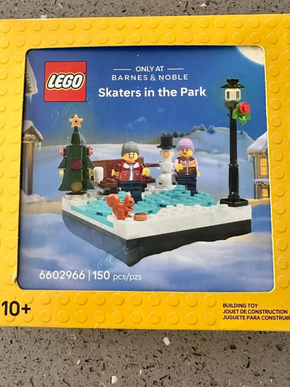 LEGO Skaters in the Park (6602966) - Picture 2 of 5